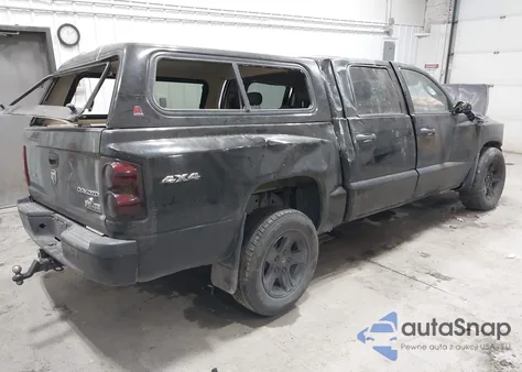 2010 Dodge Dakota Bighorn/Lonestar z USA, uszkodzony, nr VIN 1D7CW3GK9AS225839